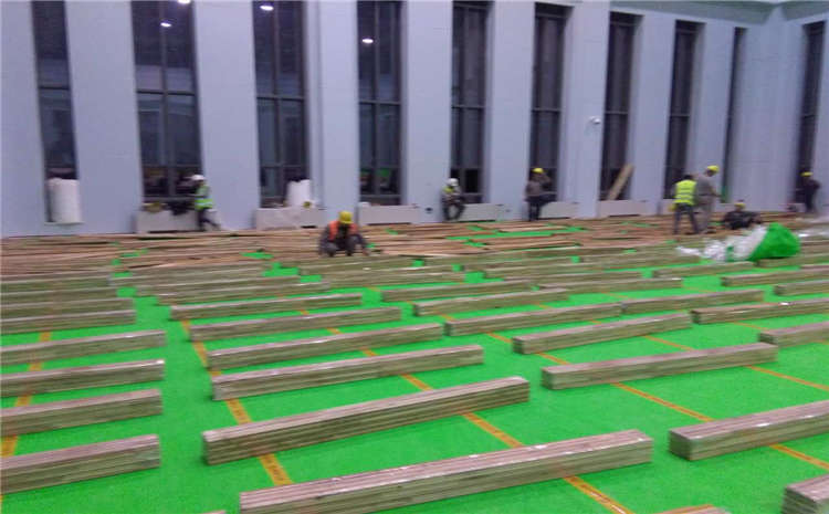 劇院舞臺(tái)木地板選擇