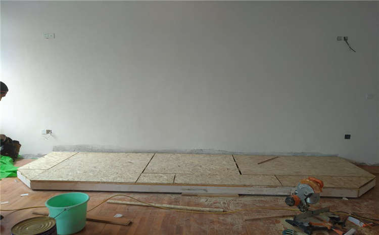 20厚NBA籃球場木地板報(bào)價