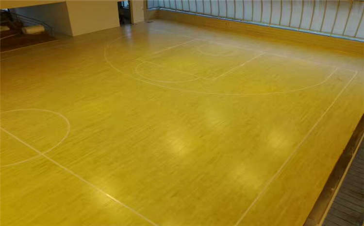 22厚運(yùn)動(dòng)籃球地板價(jià)格是多少錢(qián)？