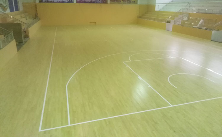 專業(yè)的體育館實(shí)木地板怎么保養(yǎng)？
