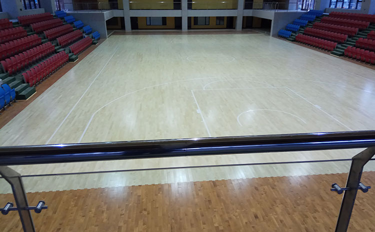 20厚舞臺實木地板多少錢一平米？