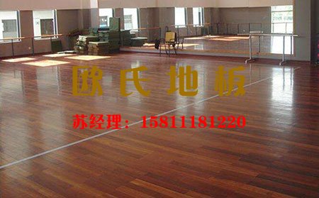 影響舞臺運(yùn)動木地板廠家價格的因素