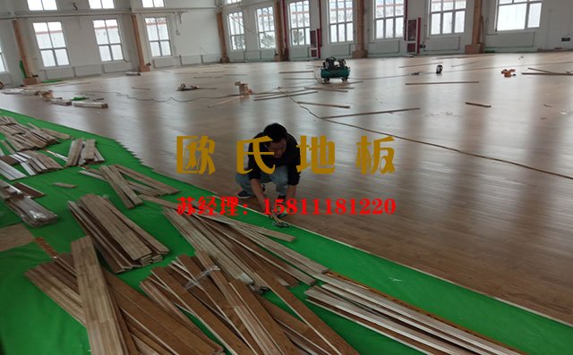 專業(yè)的舞臺(tái)運(yùn)動(dòng)木地板廠家都做些什么呢？