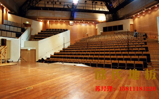 選購專業(yè)舞臺木地板的標準是什么
