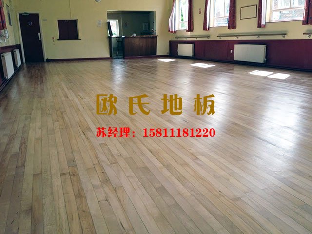 怎么選購(gòu)專業(yè)的舞臺(tái)運(yùn)動(dòng)木地板？**簡(jiǎn)單——?dú)W氏地板