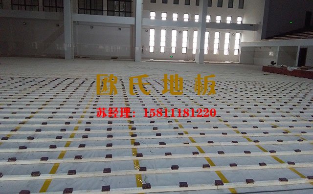 有了這多種工具，保證了體育木地板的安裝——?dú)W氏地板