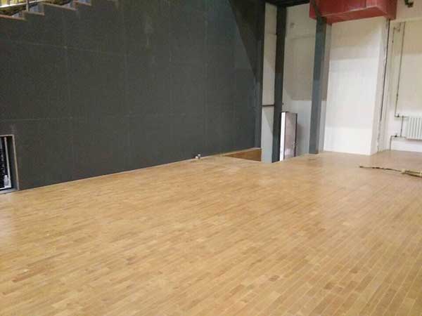 運(yùn)動木地板,舞臺木地板,昌吉運(yùn)動木地板