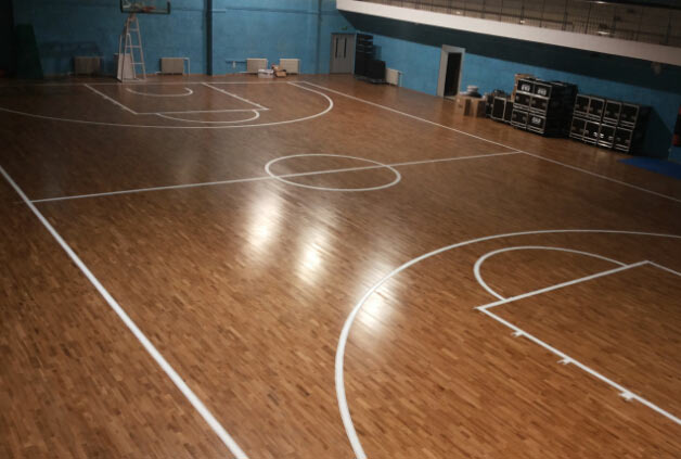 籃球館運動木地板施工案例之房山長溝中學(xué)