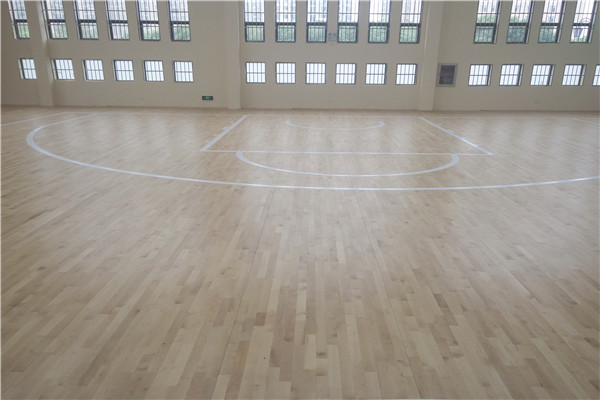 運動木地板，實木運動木地板