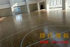 松木運(yùn)動(dòng)木地板怎么維護(hù)