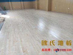要想乒乓球館運動木地板更加防滑，不妨試著采用這些方法