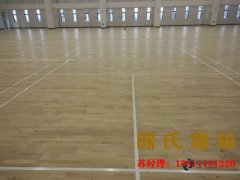 體育館運(yùn)動木地板聚酯漆和UV漆的區(qū)別